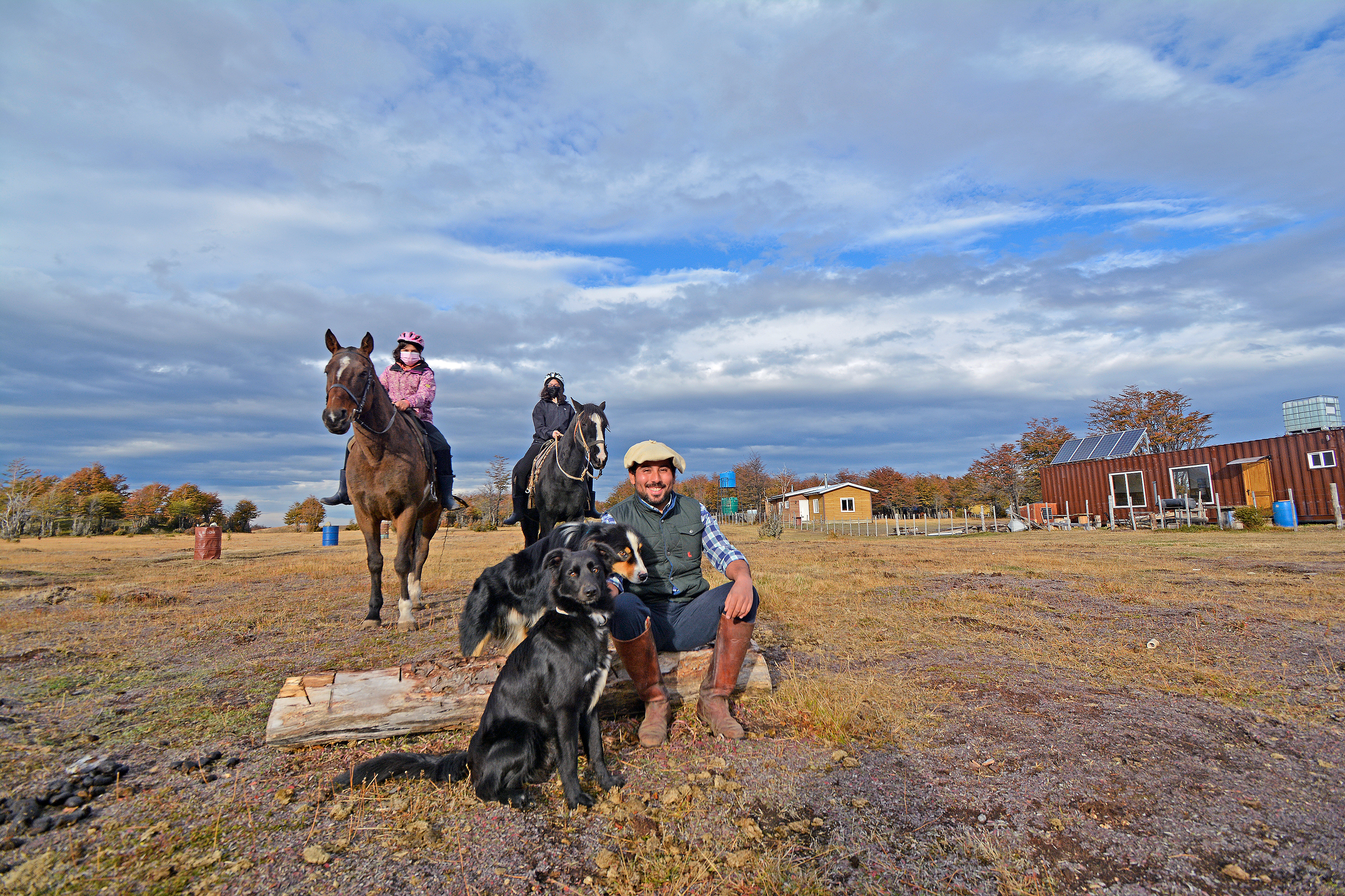 Entre Pingos y Corrales: un centro ecuestre dedicado a la salud mental