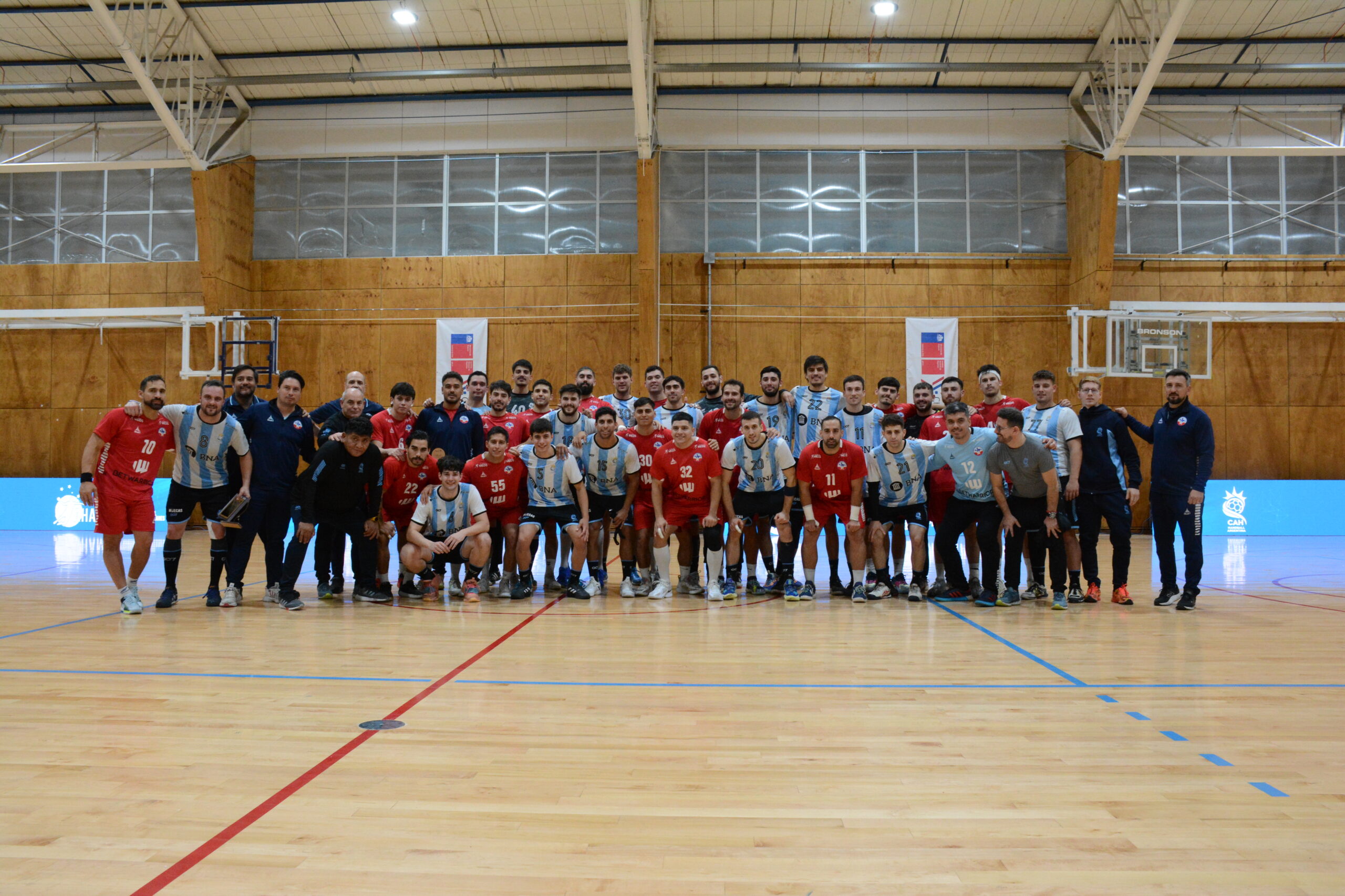 Familia Feuchtmann volvió a conquistar a Magallanes con el balonmano