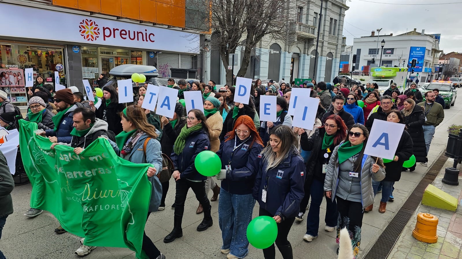 CON CAMINATA CIUDADANA MAGALLANES SE SUMO AL DIA MUNDIAL DE LA SALUD MENTAL
